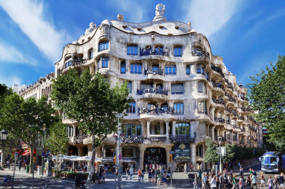 Casa Mila din Barcelona