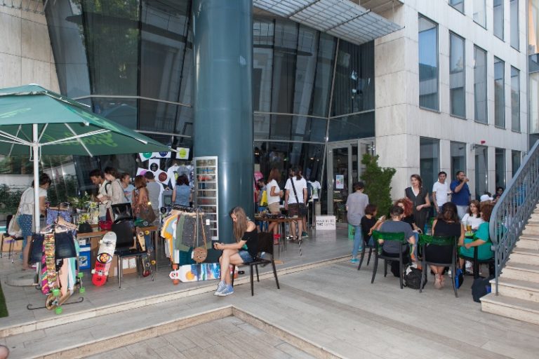 Cafeneaua Institute The Cafe Bucuresti