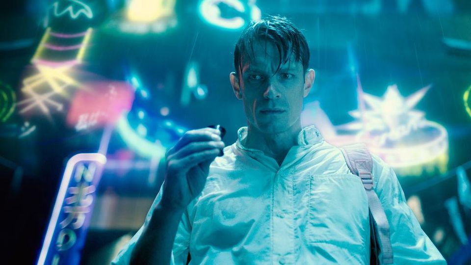 Altered Carbon serial original netflix