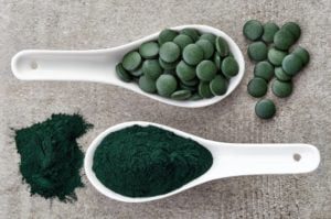Spirulina: Top 10 Beneficii ale Spirulinei