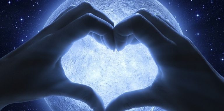 Top 50 Mesaje de Noapte Buna pentru Iubiti si Indragostiti