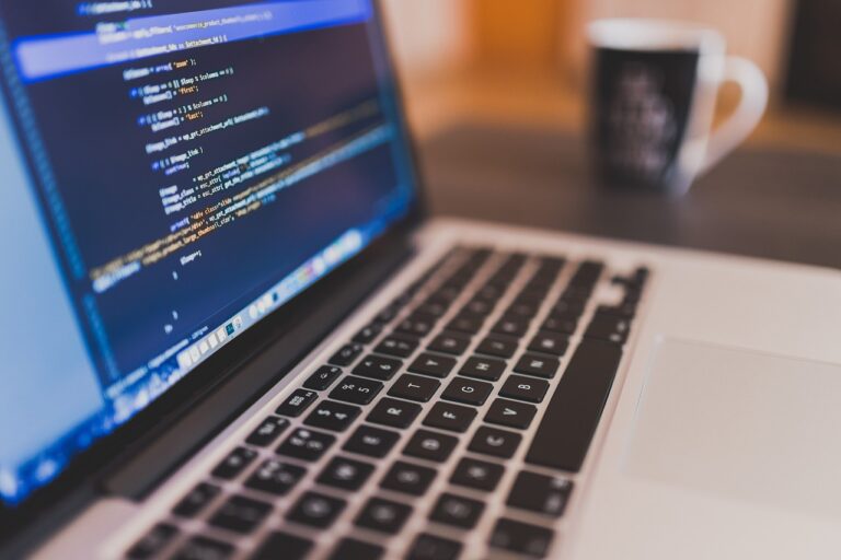 cele mai bune laptopuri pana in 2500 lei