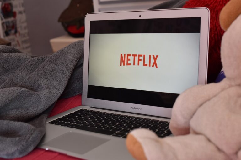 top 10 filme netflix 2024