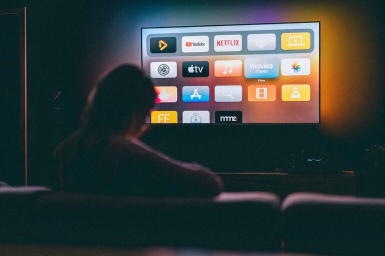 top 10 filme netflix actiune